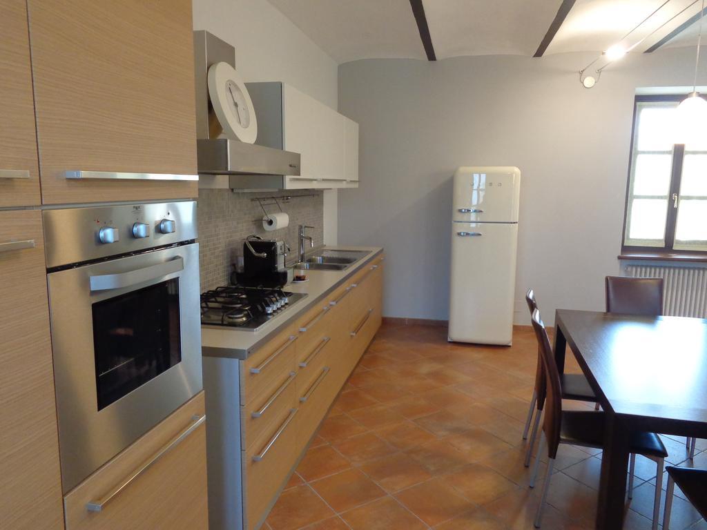 La Casa In Rivalta Villa Verduno Oda fotoğraf